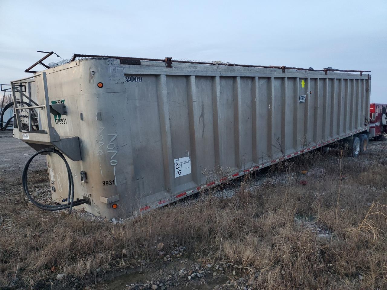 Semi Trailer Image 8