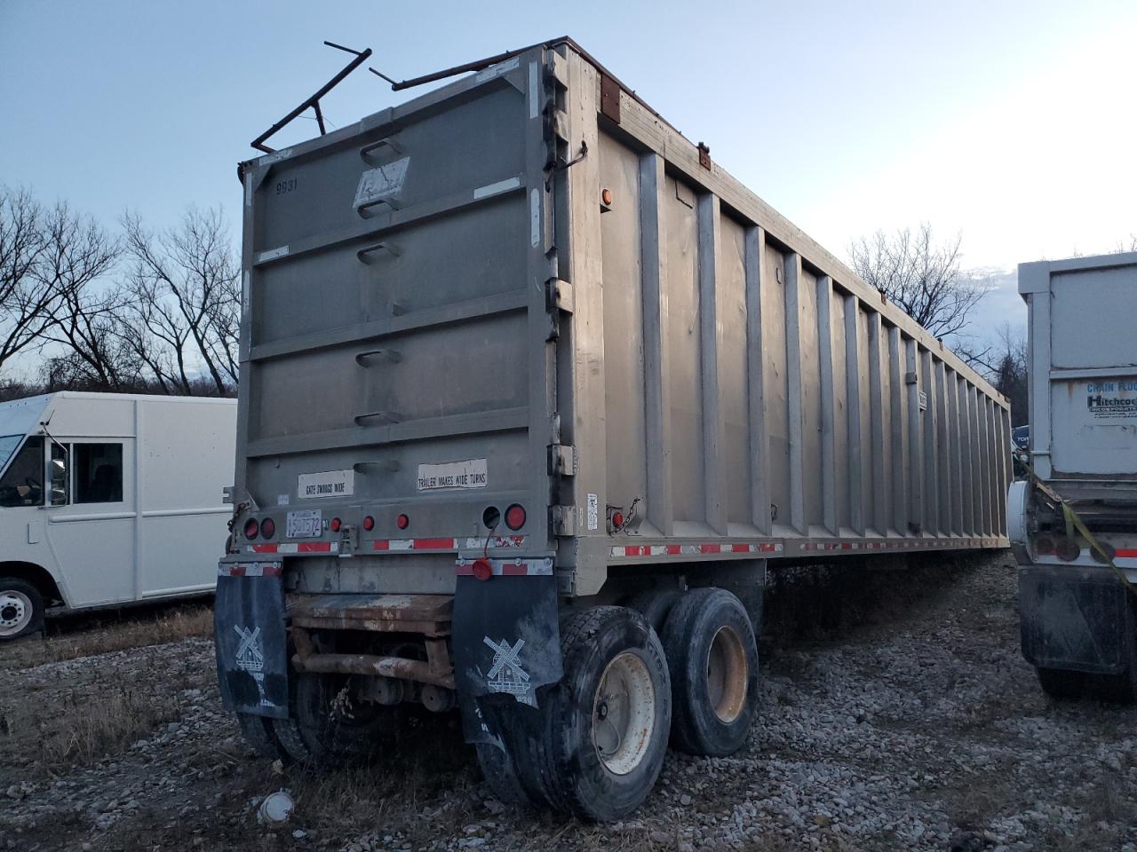 Semi Trailer Image 2