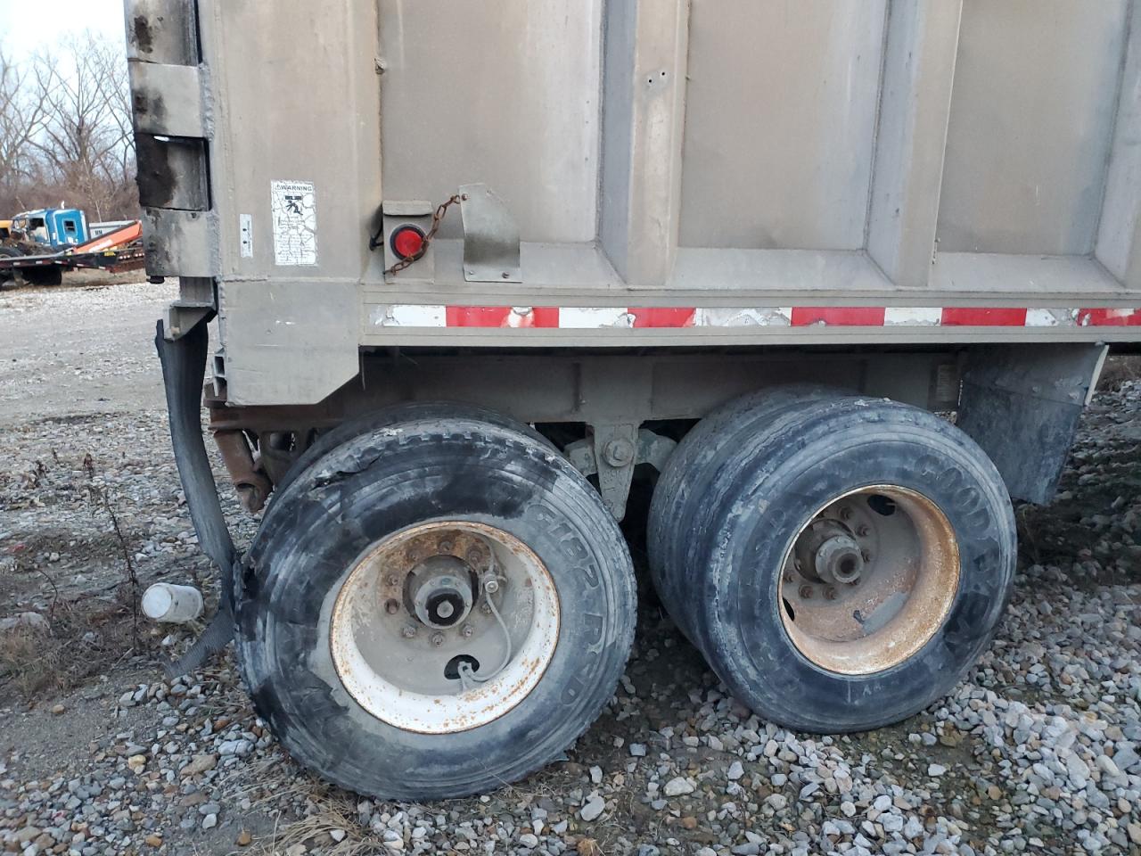 Semi Trailer Image 10