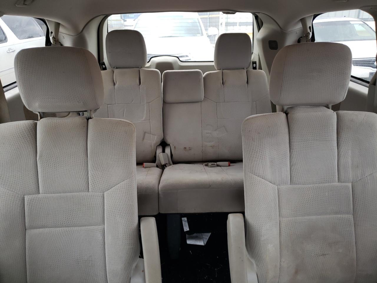 Dodge Caravan Sxt Image 8