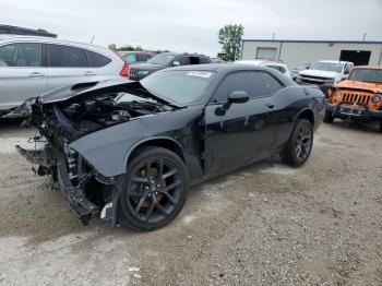  Salvage Dodge Challenger