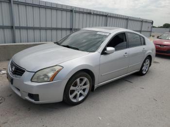  Salvage Nissan Maxima