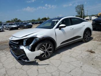  Salvage Toyota Crown Xle