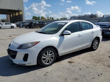  Salvage Mazda 3