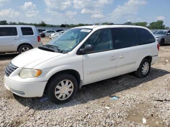  Salvage Chrysler Minivan