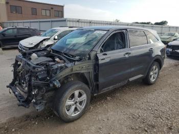  Salvage Kia Sorento