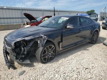  Salvage Kia Stinger