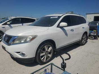  Salvage Nissan Pathfinder