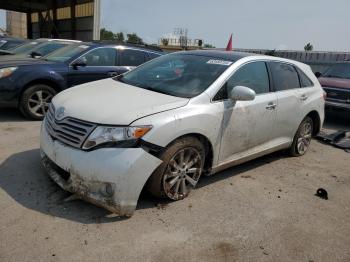  Salvage Toyota Venza