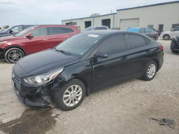  Salvage Hyundai ACCENT