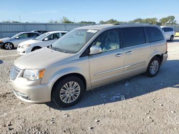  Salvage Chrysler Minivan