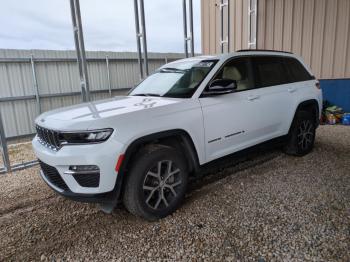  Salvage Jeep Grand Cherokee