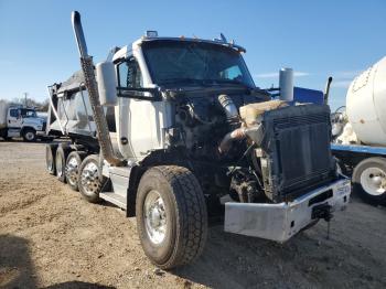  Salvage Kenworth Constructi