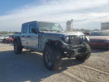  Salvage Jeep Gladiator