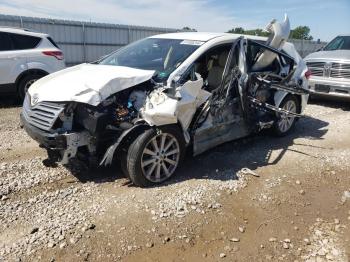  Salvage Toyota Venza