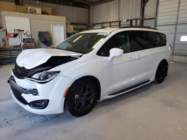  Salvage Chrysler Pacifica