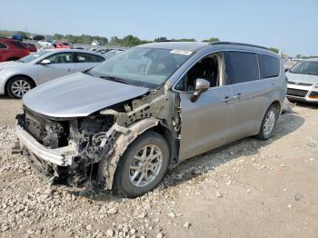  Salvage Chrysler Minivan