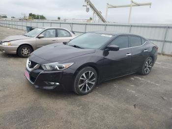  Salvage Nissan Maxima