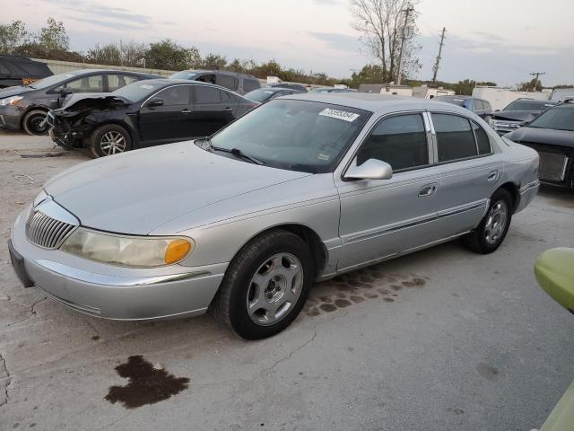  Salvage Lincoln Continental