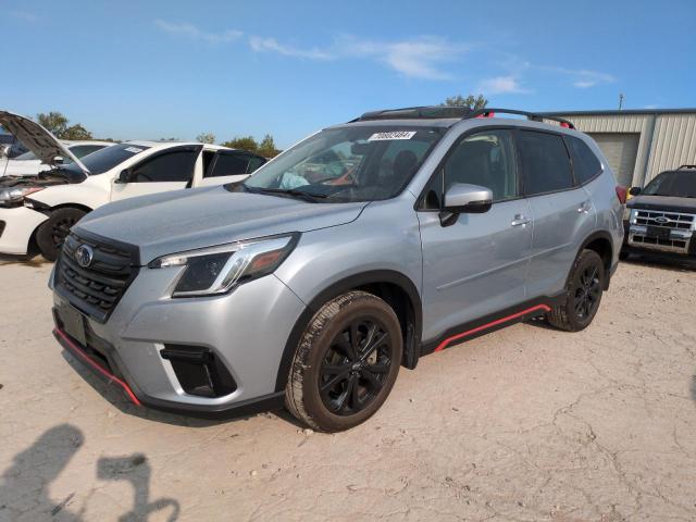  Salvage Subaru Forester