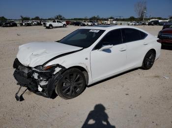  Salvage Lexus Es