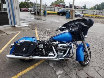  Salvage Harley-Davidson Fl