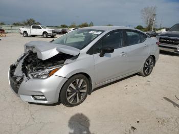  Salvage Nissan Versa