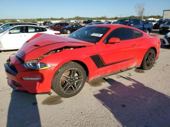  Salvage Ford Mustang