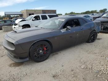  Salvage Dodge Challenger