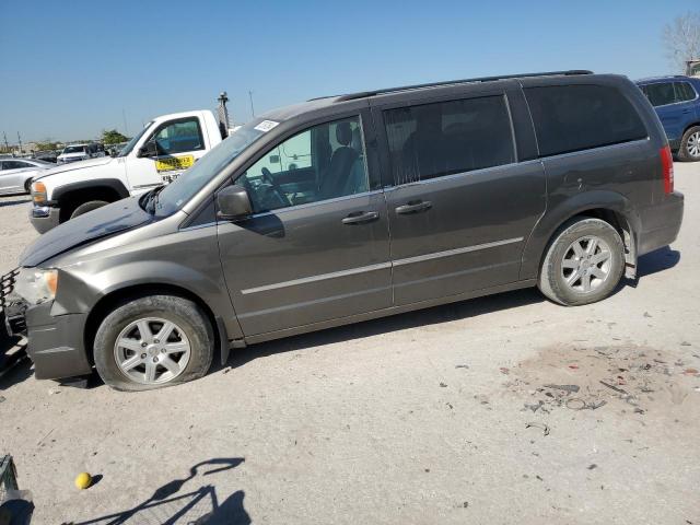  Salvage Chrysler Minivan