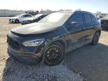  Salvage Mercedes-Benz GLA