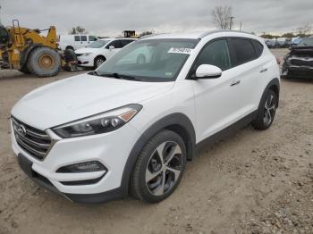  Salvage Hyundai TUCSON