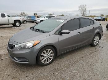  Salvage Kia Forte