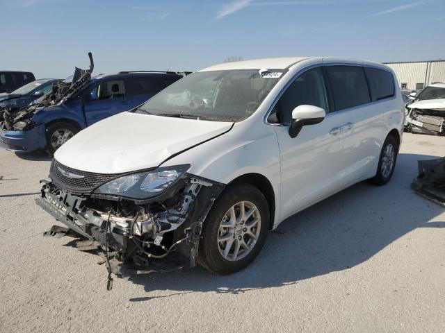  Salvage Chrysler Minivan