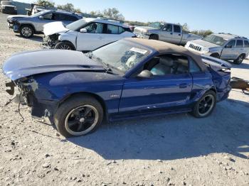  Salvage Ford Mustang