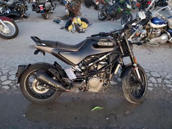  Salvage Husqvarna Vitpilen 4