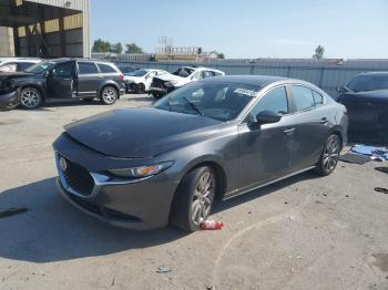  Salvage Mazda 3