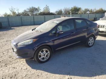  Salvage Ford Fiesta