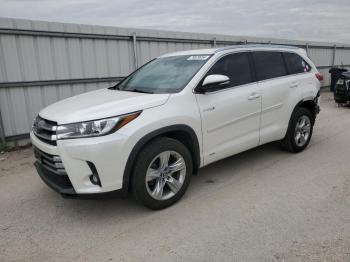  Salvage Toyota Highlander