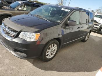  Salvage Dodge Caravan