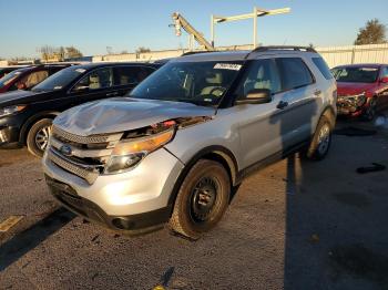  Salvage Ford Explorer