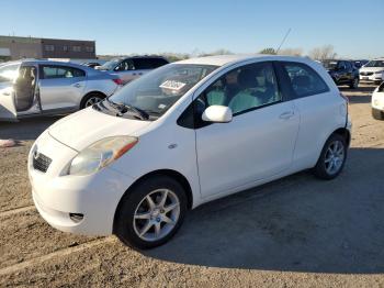  Salvage Toyota Yaris