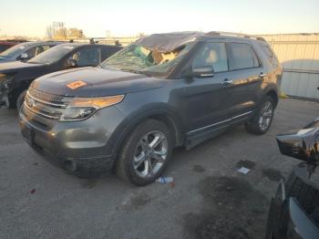  Salvage Ford Explorer