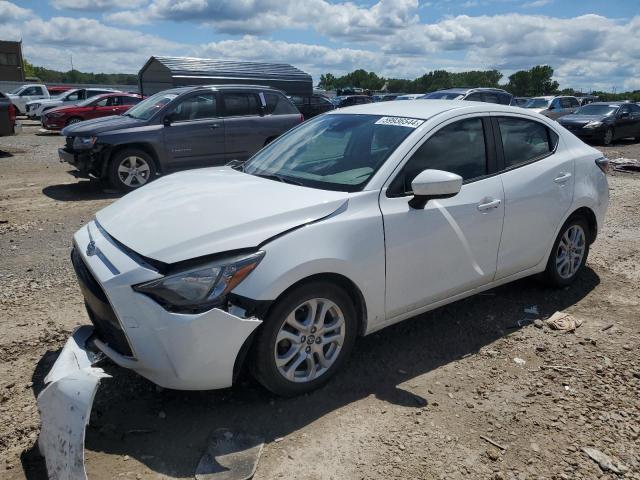  Salvage Toyota Yaris