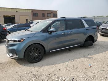  Salvage Kia Carnival