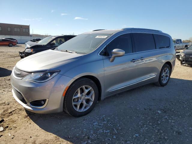  Salvage Chrysler Pacifica