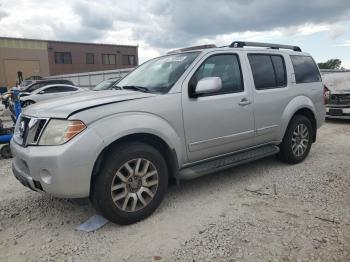  Salvage Nissan Pathfinder