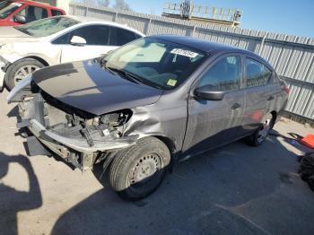  Salvage Nissan Versa