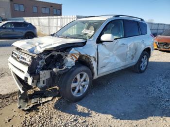  Salvage Toyota RAV4