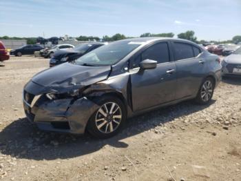  Salvage Nissan Versa